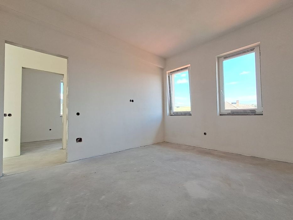 Casa individula cu CF la zi, teren 601 mp, 5 camere