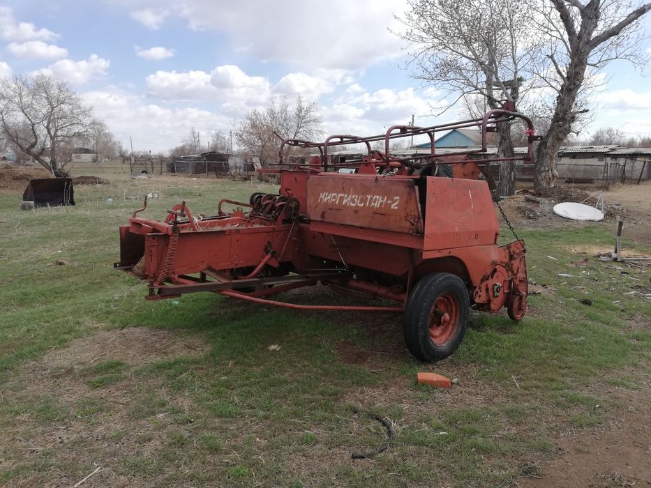 Продам пресподборщик киргистан