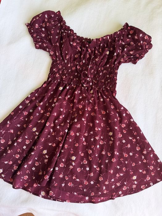 Лятна рокля-бордо