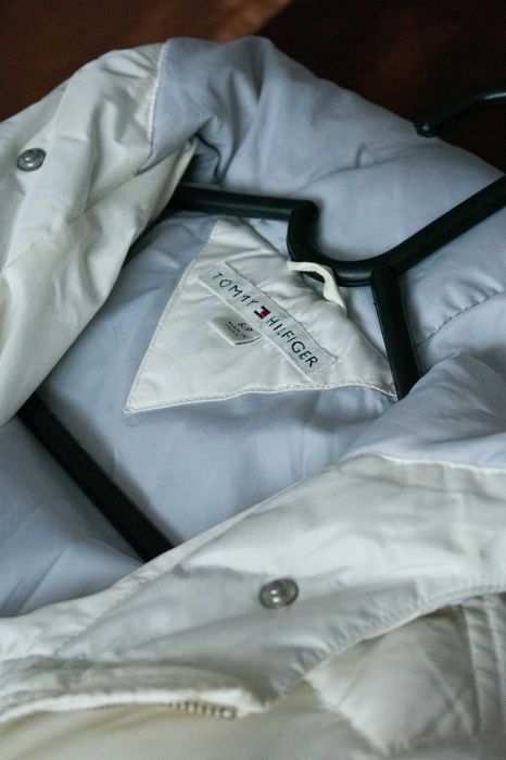 Geacă Tommy Hilfiger dama, alb-crem, marimea S