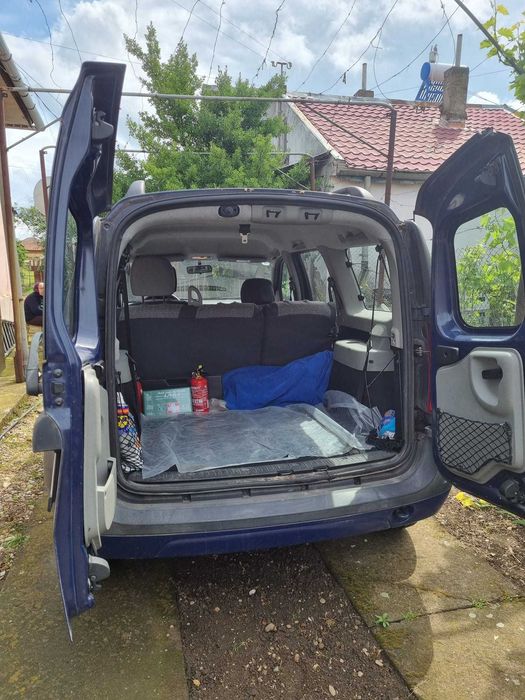 Vand Dacia Logan MCV 7 locuri