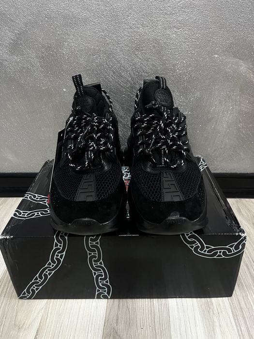 Versace Chain Reaction