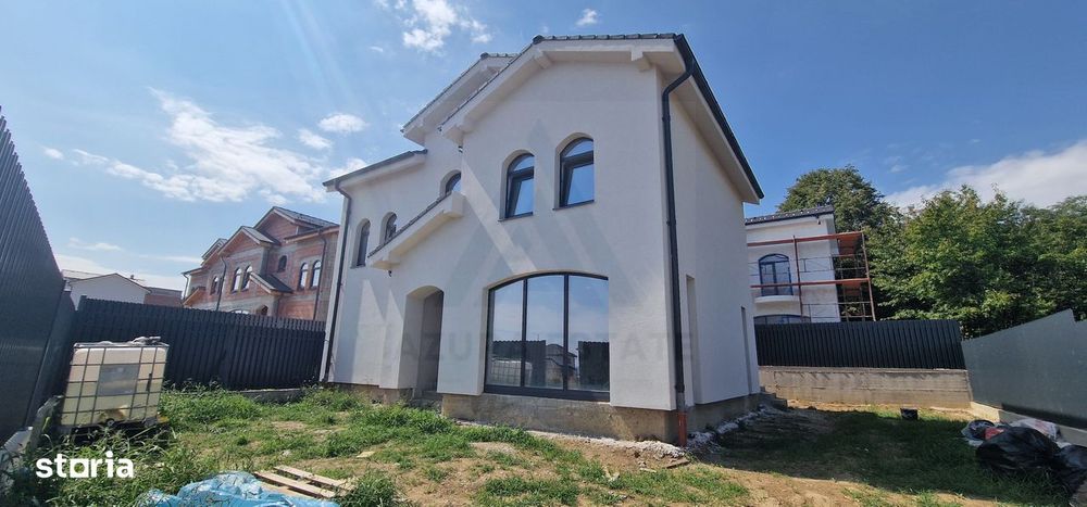 Casa individuala, la liziera padurii, Cartierul Arhitectilor,