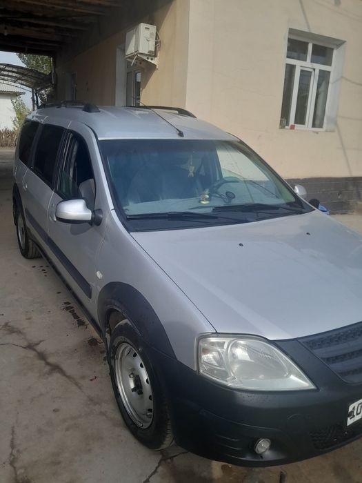 Lada Largus mashina zor Moy yemaydi Balon yangi 7orindiq 3ta 30talik