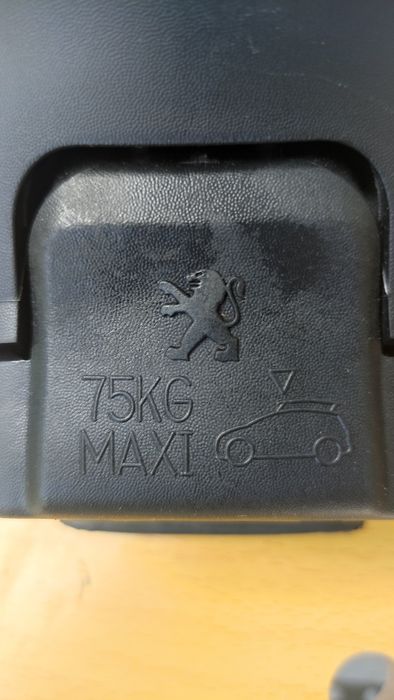 Peugeot 207sw Багажник за покрив (напречни греди, рейлинг, релси)