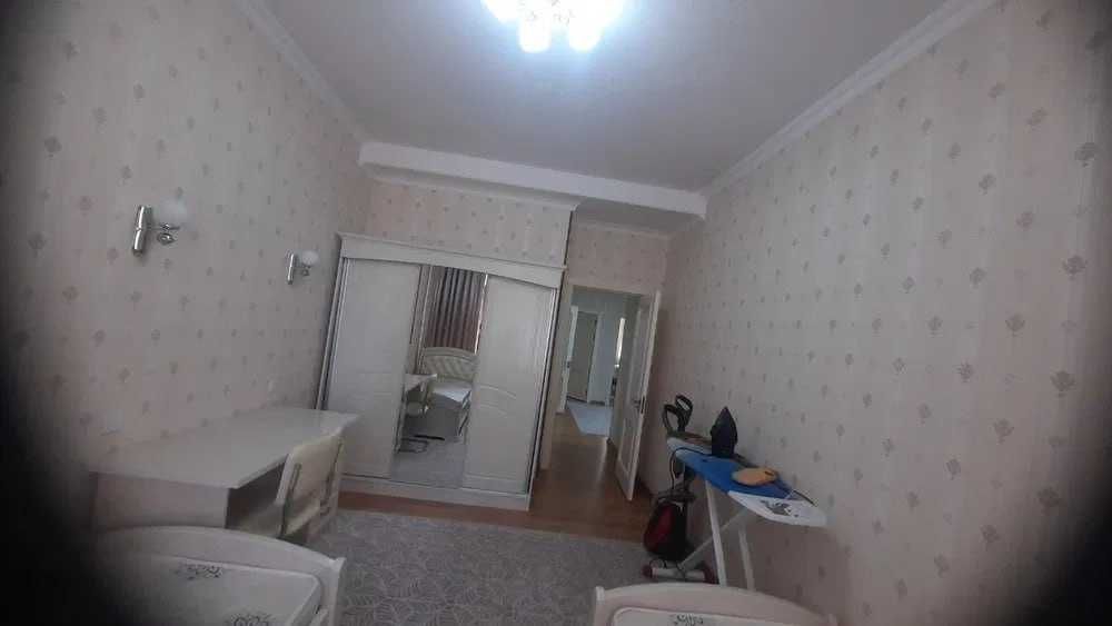 Golden Hills — 100 м², 3 санузла, мебель+техника, кирпич`