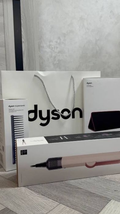 Dyson стайлер выпрямитель