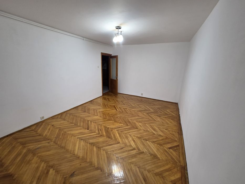 Apartamen 3 camere Tomis 3