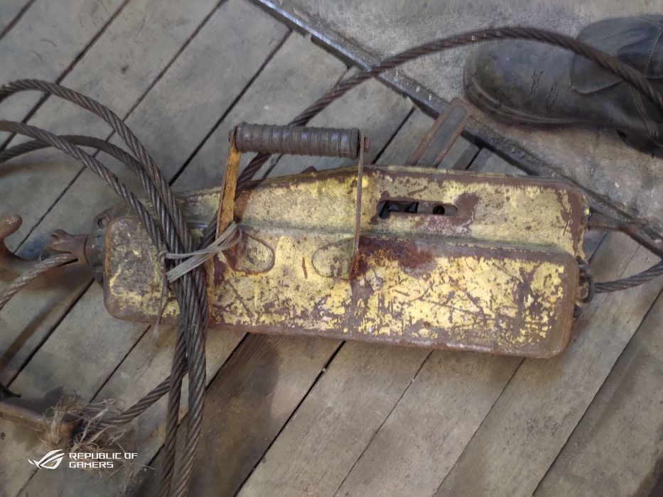 Продам таль,лебедка ручная