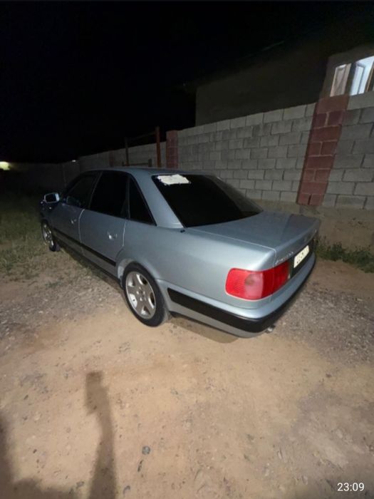 Audi жағдайы жақсы 2,3