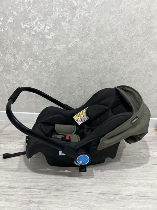 Продам автокресло, абсолютно новое