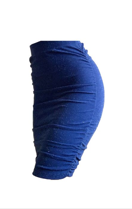 Синя бляскава пола