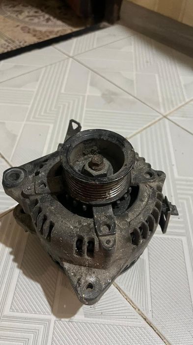 Продам генератор Камри 2,4