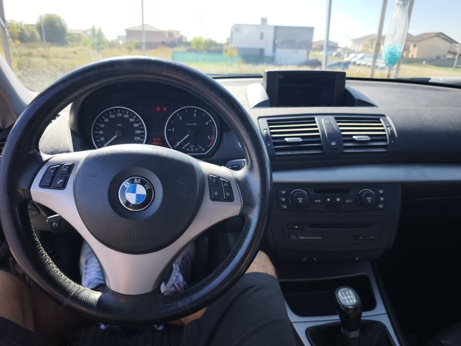 Vând BMW seria 1 E 87 120
