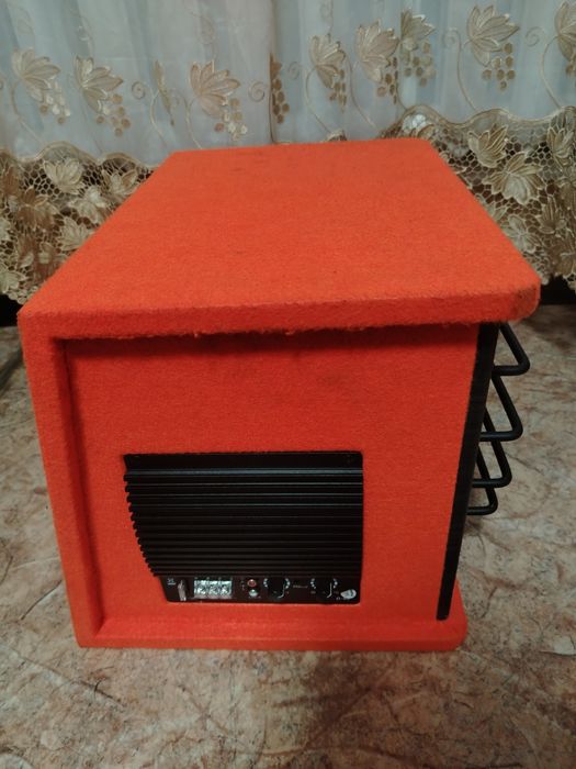 Продам сабвуфер автомобильный