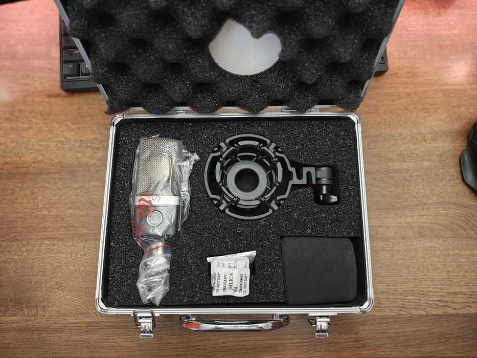 Microfon Studio AKG C214