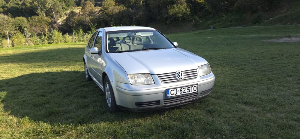 VOLKSWAGEN Bora 2000