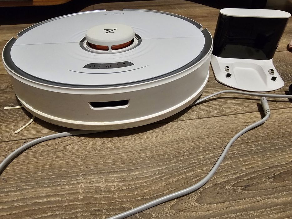 Robot de aspirare Roborock S7, WiFi, 68W, aspirator si mop, navigatie