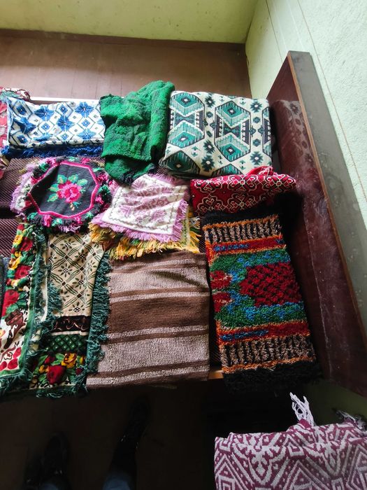 Черги, ръчно тъкани и други НОВИ