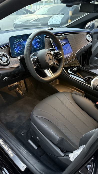 EQE 500 4Matic Mercedes Benz электромобиль в наличии сотувда тайёр