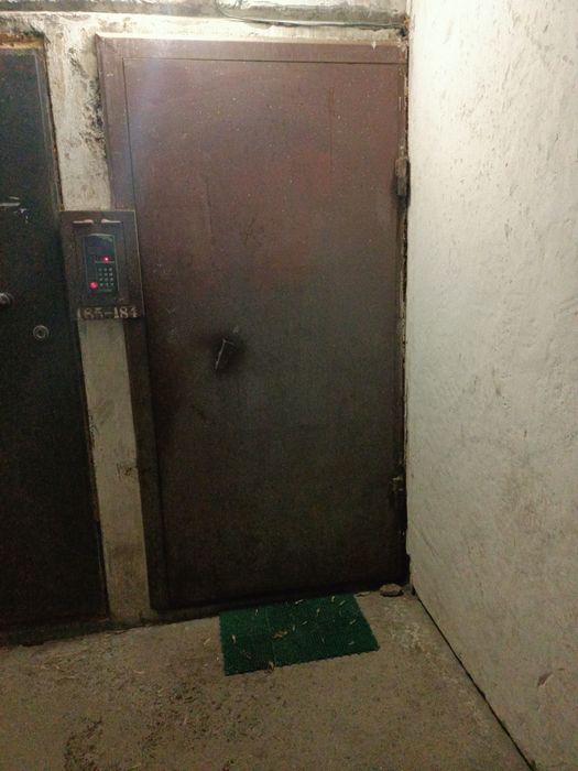 Продаётся 4х комн,квартира.