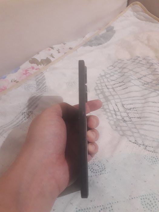 Poco F6 б/у продажа