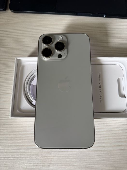 Iphone 15 pro max 256gb