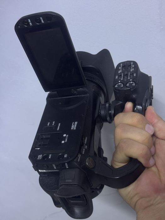 canon xa30 видеокамера