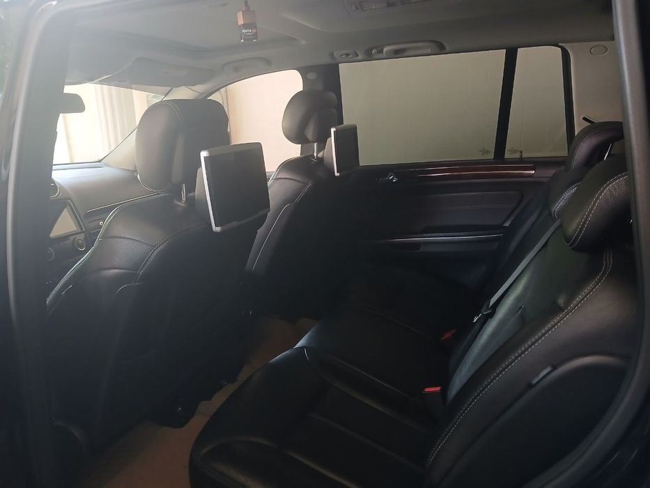 Mercedes benz  gl 550
