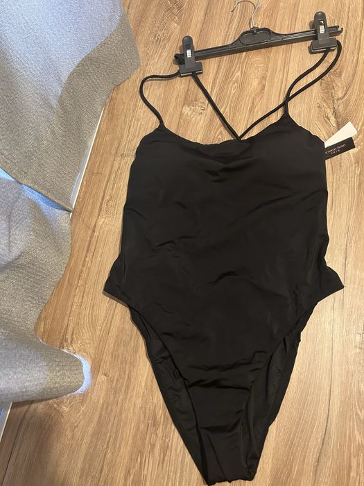 Промо! Victoria’s Secret оригинален цял бански костюм в черен цвят