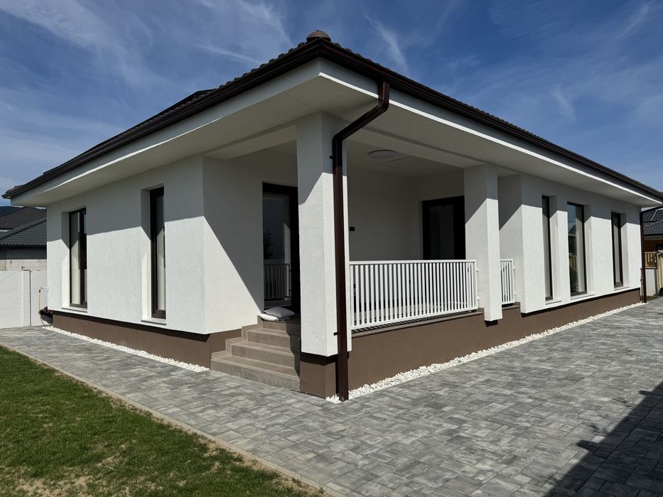 Casa moderna pe parter