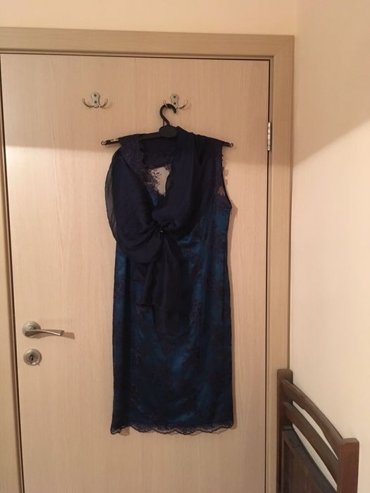 Официална рокля