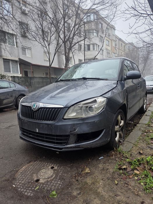 Skoda fabia 1200 tdi an 2012
