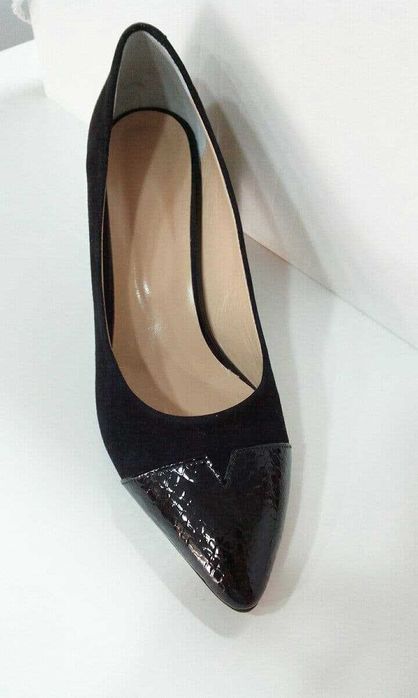 Эксклюзивные замшевые туфли лодочки натур. замша/кожа 42разм., Турция!