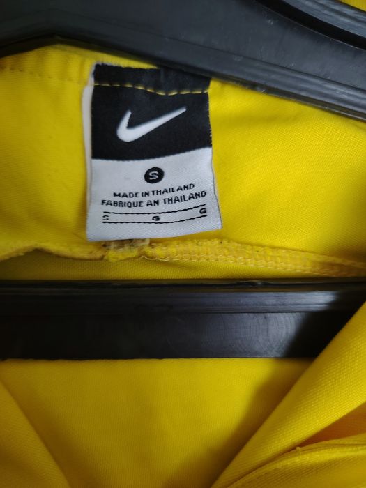 Продам спортивную кофту Nike