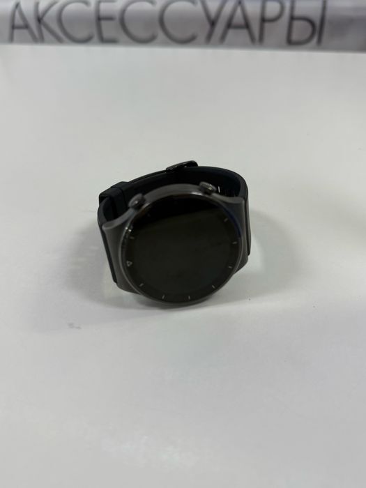 Huawei watch  за 25 000 торг есть