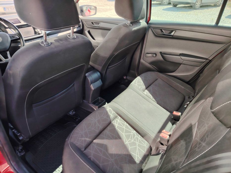 Шкода Фабия 1.0 MPI 75 к.с. 2019г.