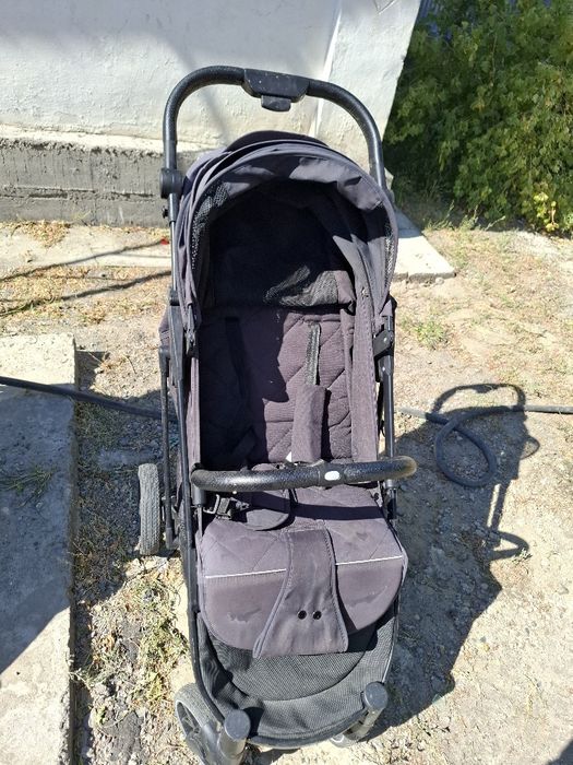 Продам 2 коляски трасформер