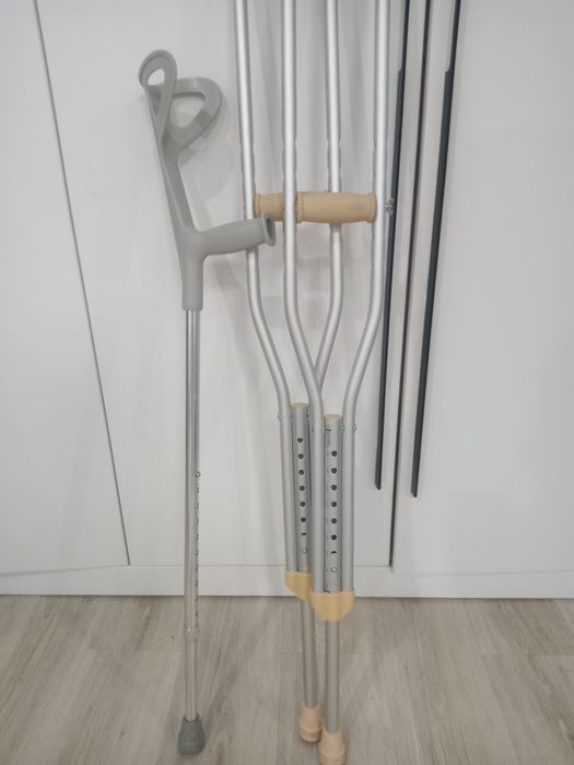 Продам костыль тростик