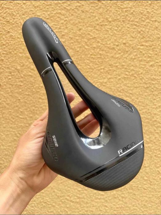 велосипедное сиденье