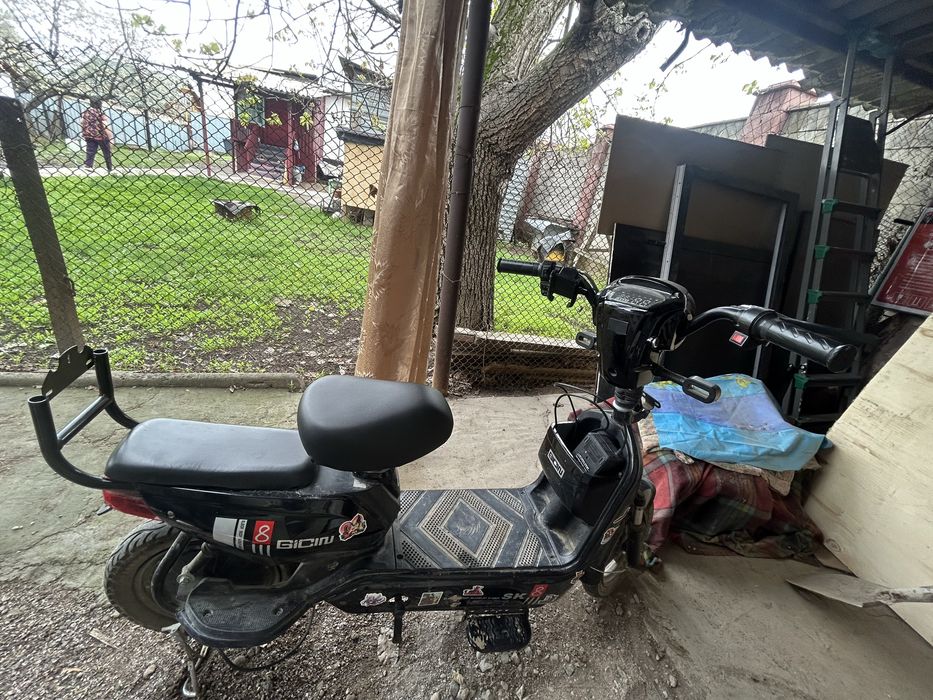 Электроскуьер sk8