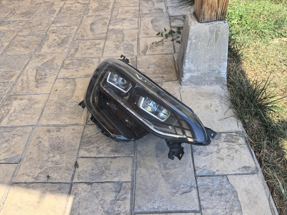 Фар десен за Рено меган 2015 - 2020
