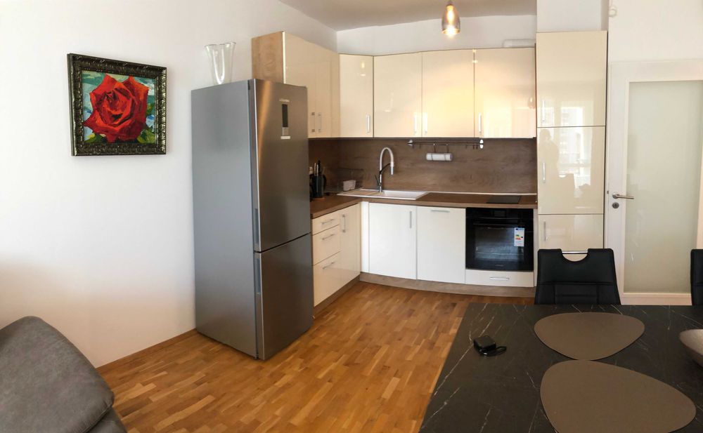 Продава се Двустаен апартамент в к.к. Св.Св. Константин и Елена - 77 кв.м за 2741 €/кв.м - Снимка #6