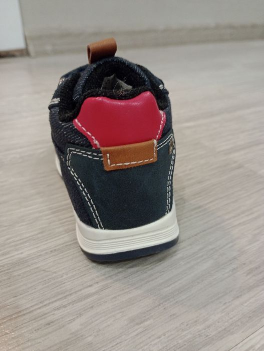 Нови боти за момче 21 номер