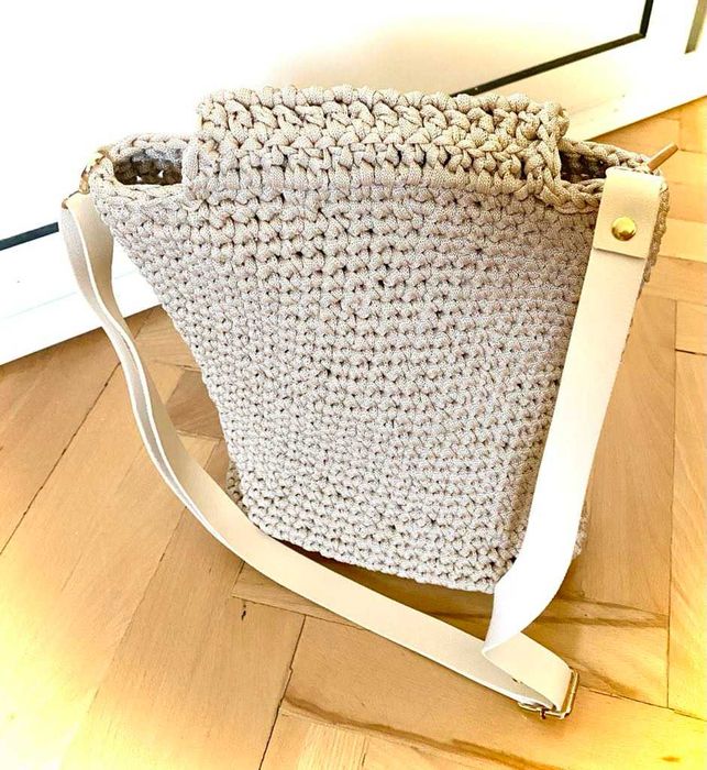 Прекрасни плетени чанти