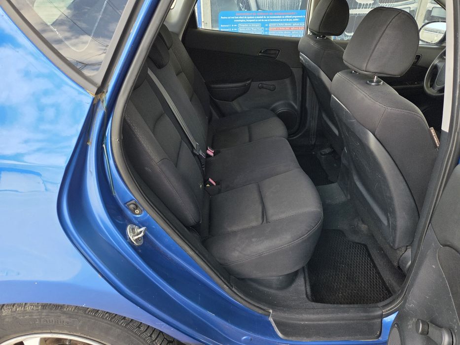 Hyundai i30 benzina