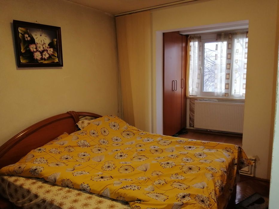 Închiriez apartament 2 camere Micro 14