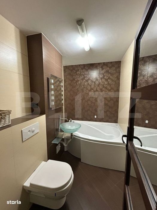 Apartament 3 camere, etaj intermediar, 80 mp,  Belvedere
