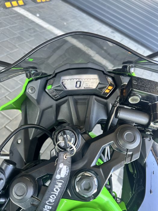 Kawasaki Ninja 125 2019' ABS