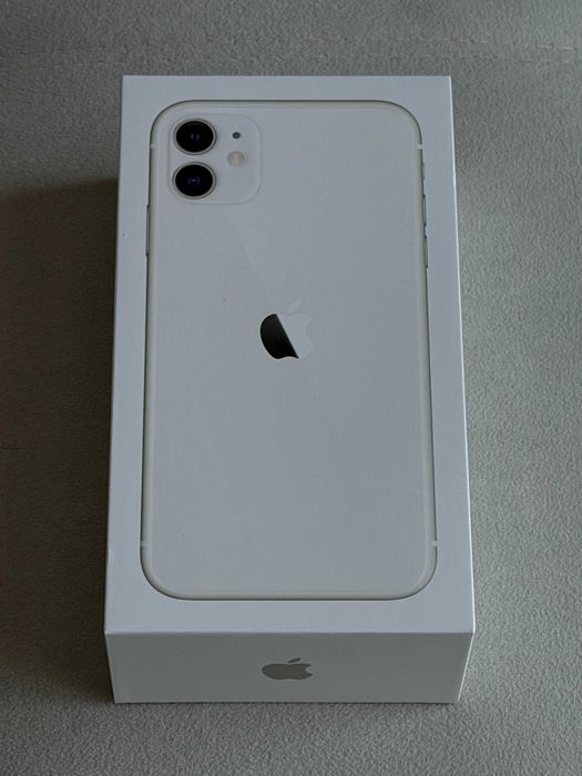 Смартфон Apple iPhone 11 128GB белый
